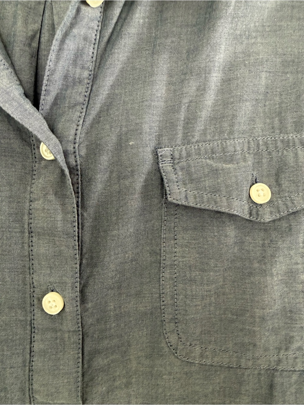 J.Crew Women’s L Blue Chambray Popover Shirt Roll Tab Sleeve - Picture 4 of 6